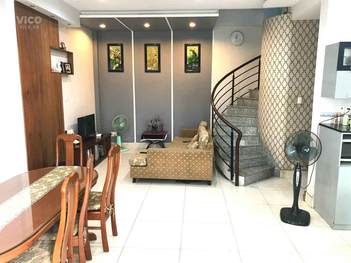 Hẻm 5m, LêQuang Định, p11, Bình Thạnh, 68m2, 3 tầng, 9.2 tỷ