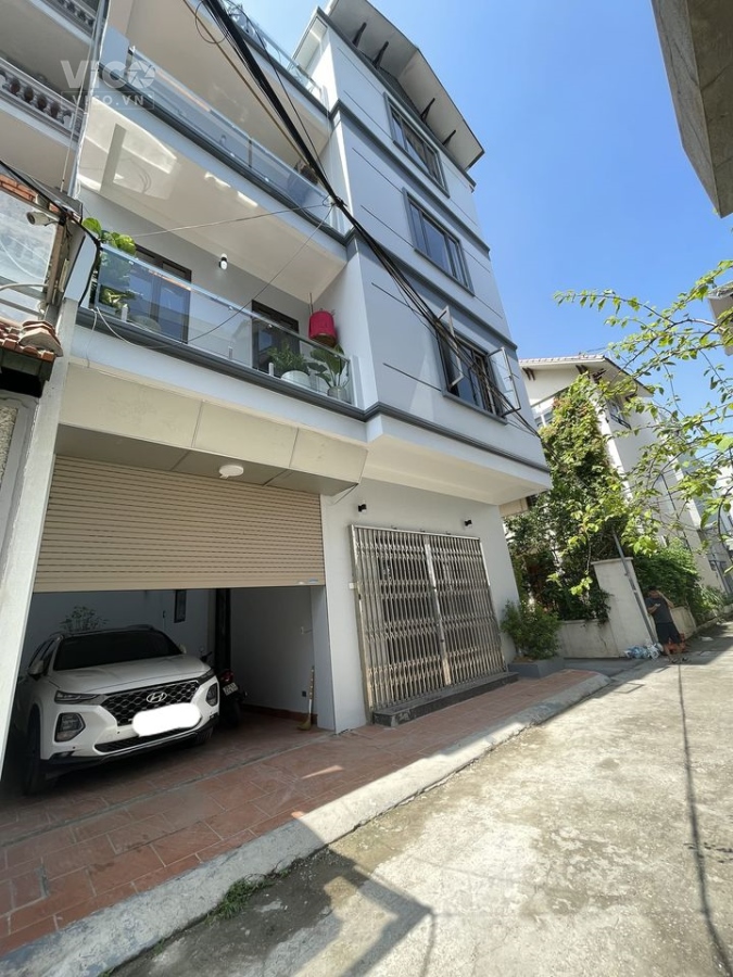 Biệt thự Ngọc Thụy Long Biên lô góc gara ô tô 95m x 4 tầng , mt 9.3m, chỉ 14.8 tỷ.