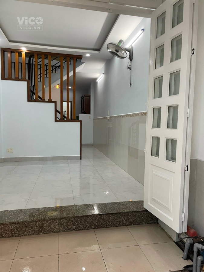 Bán nhà mới 3 tầng đường số 9, gần nhà thiếu nhi Gò Vấp, 35m2 chỉ nhỉnh 3 tỷ