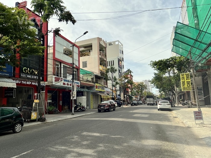 SINH LỜI NGAY Mặt tiền 2T Núi Thành lô góc ngang 7m dt 125m, 27 TỶ