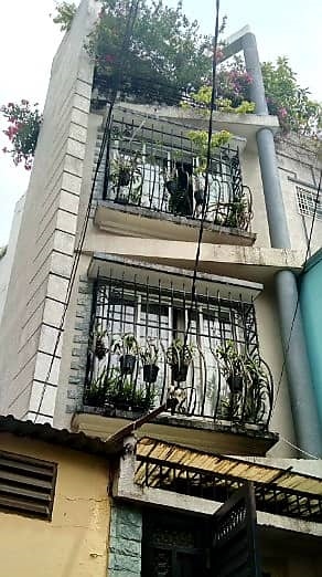 Bán nhà NGUYỄN VĂN TRÕI phú nhuận 7mx13m, 72m2,3 tầng chi 9tỷ