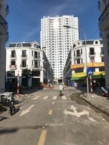 Bán căn shophouse Sông Hồng trung tâm Gia Lâm nằm cạnh 2 tòa chung cư tháng 10 bàn giao.