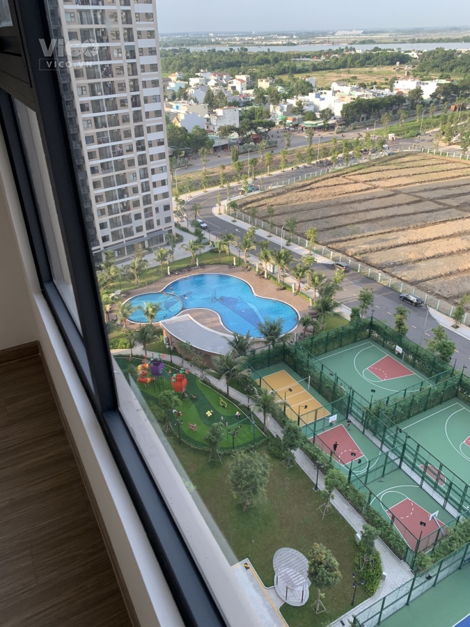 Cần bán gấp căn hộ Vinhome Grand Park Quận 9