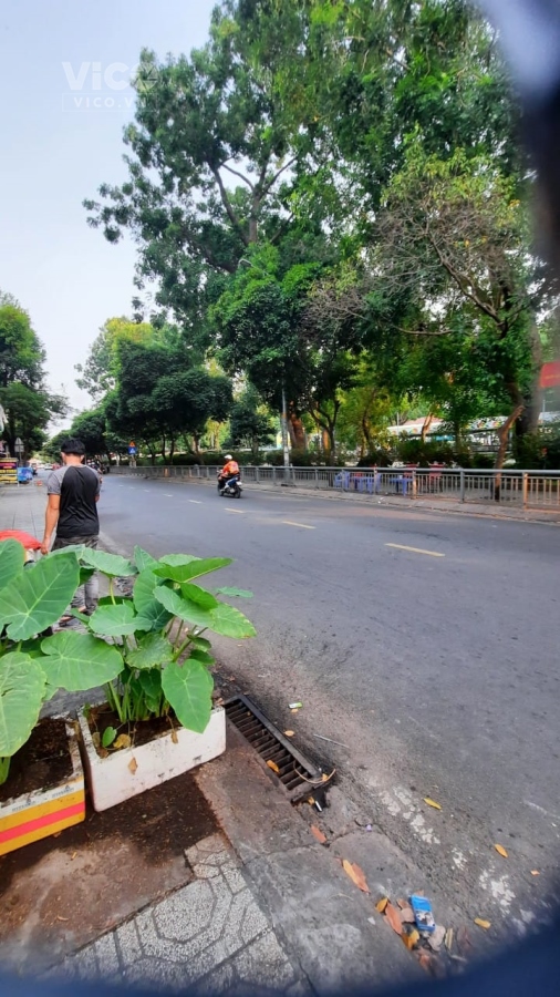 NHÀ MẶT TIỀN VIEW CV PHÚ LÂM Q.6 THOÁNG MÁT, SẠCH SẼ TIỆN ÍCH NGẬP TRÀN.
