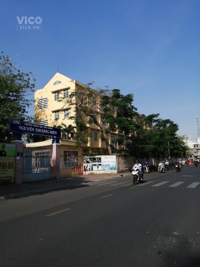 CỰC HIẾM NHÀ BÁN SÁT MẶT TIỀN ÚT TỊCH, HOÀNG VIỆT KHU VIP KHÁCH SẠN ĐỆ NHẤT HẺM NHỰA XE TẢI TRÁNH