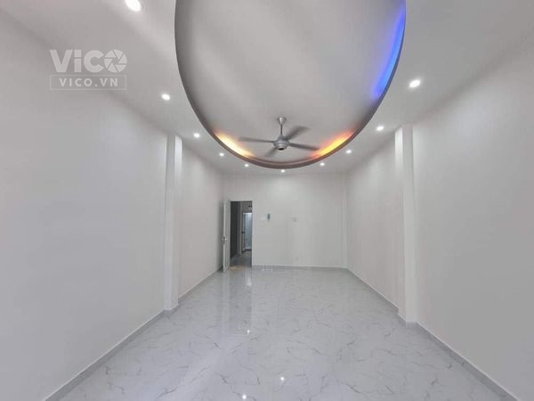 CHỈ NHỈNH 4 TỶ CÓ NHÀ 2 TẦNG SÁT MẶT TIỀN KHU BÀU CÁT VIP TÂN BÌNH