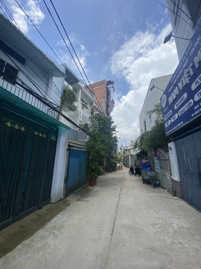Bán nhà HXH Lê Cơ, Bình Tân, 3 tầng, 74m2, giá chỉ 5.5 Tỷ