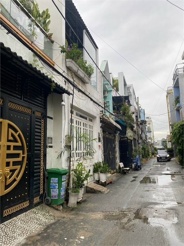 BÁN NHÀ HẺM 6m, CHỢ CÂY SỘP, NGUYỄN VĂN QUÁ, 3 TẦNG, 74 m2, 5 TỶ 9