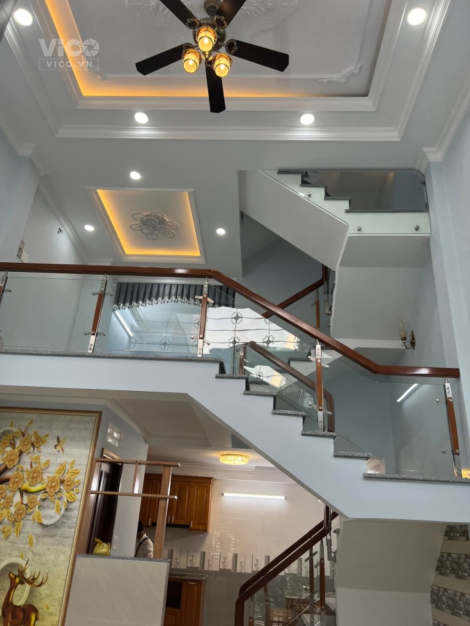 GV41 Xe hơi ngủ trong nhà 4 tàng đẹp đúc Bê tông cốt thép phường 5 quận Gò Vấp