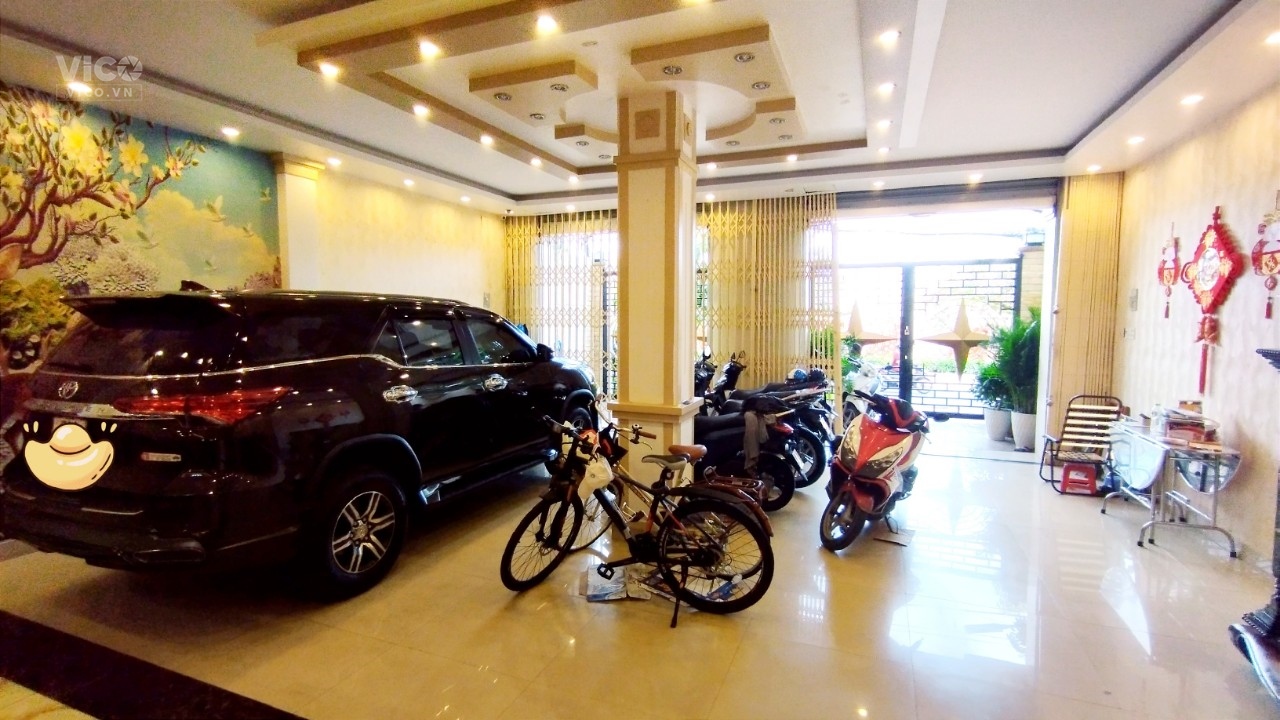 Bán Biệt thự Cao Lỗ Quận 8, ngang 8M, Tiện Kinh doanh, mở công ty, 160m2, giá chỉ 30 Tỷ TL