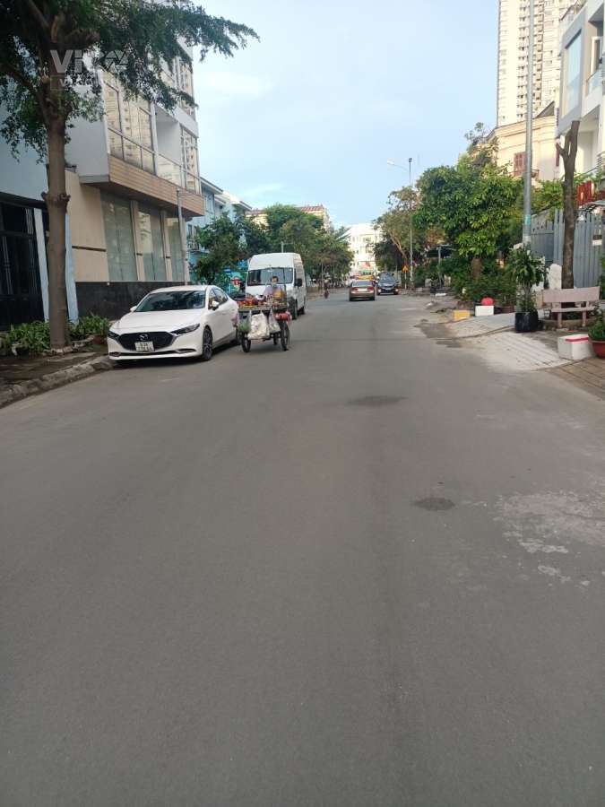 Bán nhà Nguyễn Văn Khối, P.9 Gò Vấp, HXh 4 tầng, 4 x16, chỉ 7,8 Tỷ