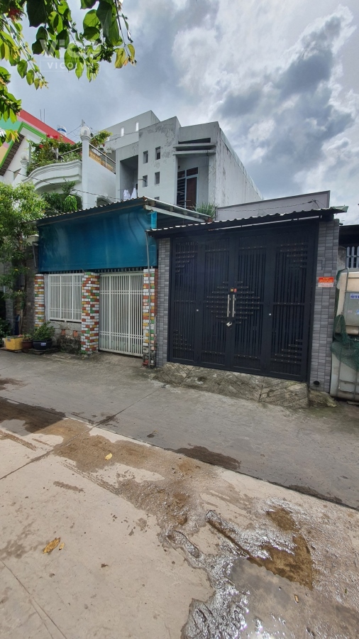 Bán Nhà Đường Nguyễn Văn Quá, Hẻm Thông Xe Tải, Gần Cây Sộp, 3,2x18
