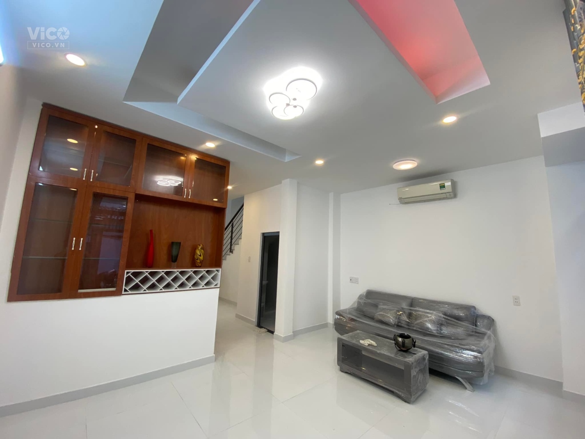 (HOT) Nhà HXH Cống Lở, 70m2, 5 x 14, 5T chỉ 6 tỷ 500 , 0967229394