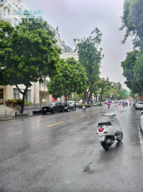 Thanh khoản nhanh 6 Tỷ 500 Phân lô liền kề KĐT Vạn Phúc , Hà Đông