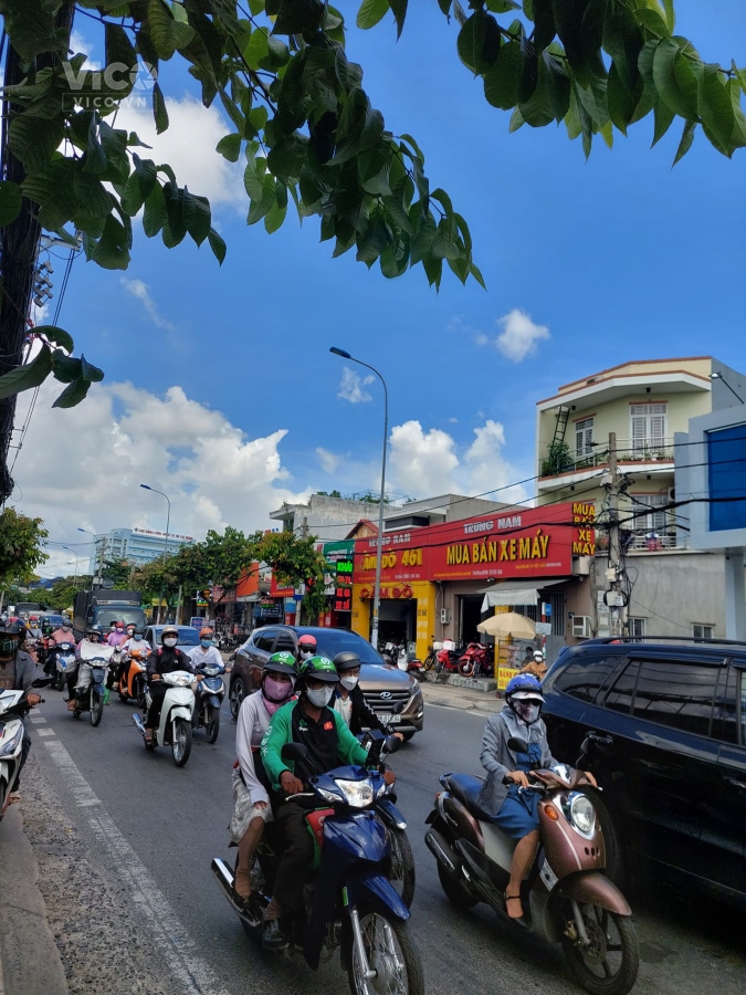 Bán nhà MẶT PHỐ gần chợ Đường Hiệp Bình 6x26 giá nhinh 14 tỷ Thủ Đức.