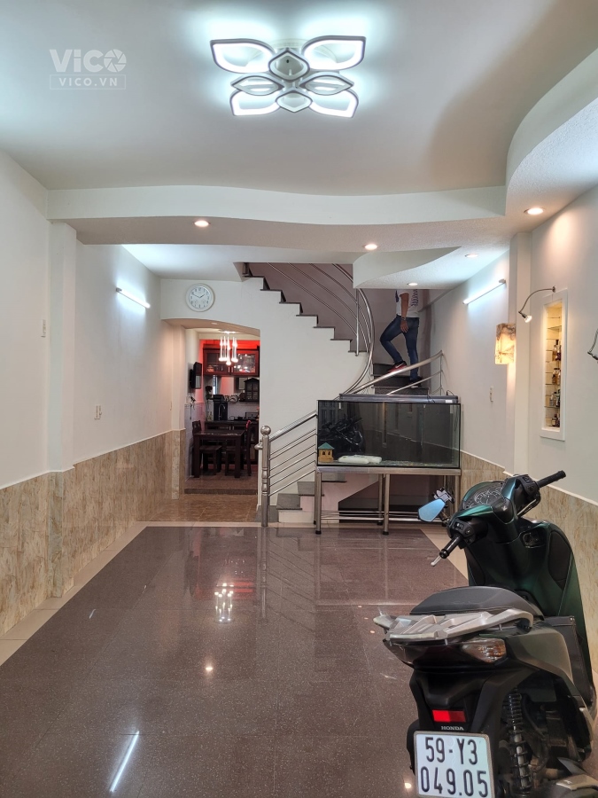 BÁN GIÚP ANH NHÀ VIP TÂN BÌNH LẠC LONG QUÂN 3 TẦNG HẺM XE HƠI 55M2 NỞ HẬU CHỈ