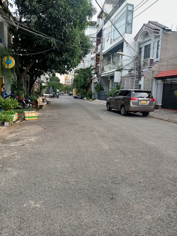 Nhà 2 Mặt Tiền Thới TamThôn,Hóc Môn,lô góc 200m2 Ngang 9m,chỉ 12.5 Tỷ