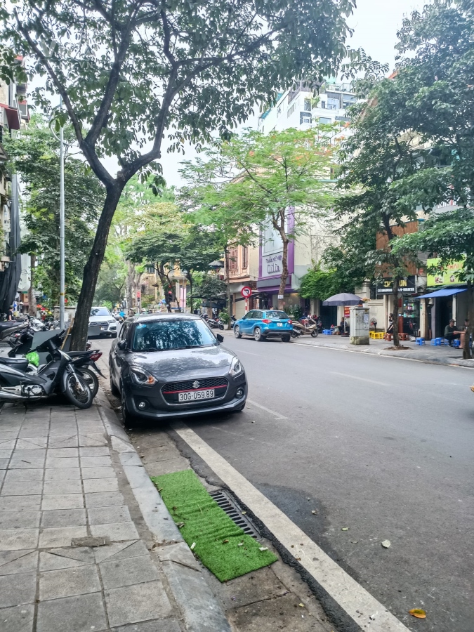 Siêu Phẩm Phân Lô Kinh Doanh Ô Tô Thái Hà, Đống Đa 65Mx6T giá chỉ 18,5 tỷ