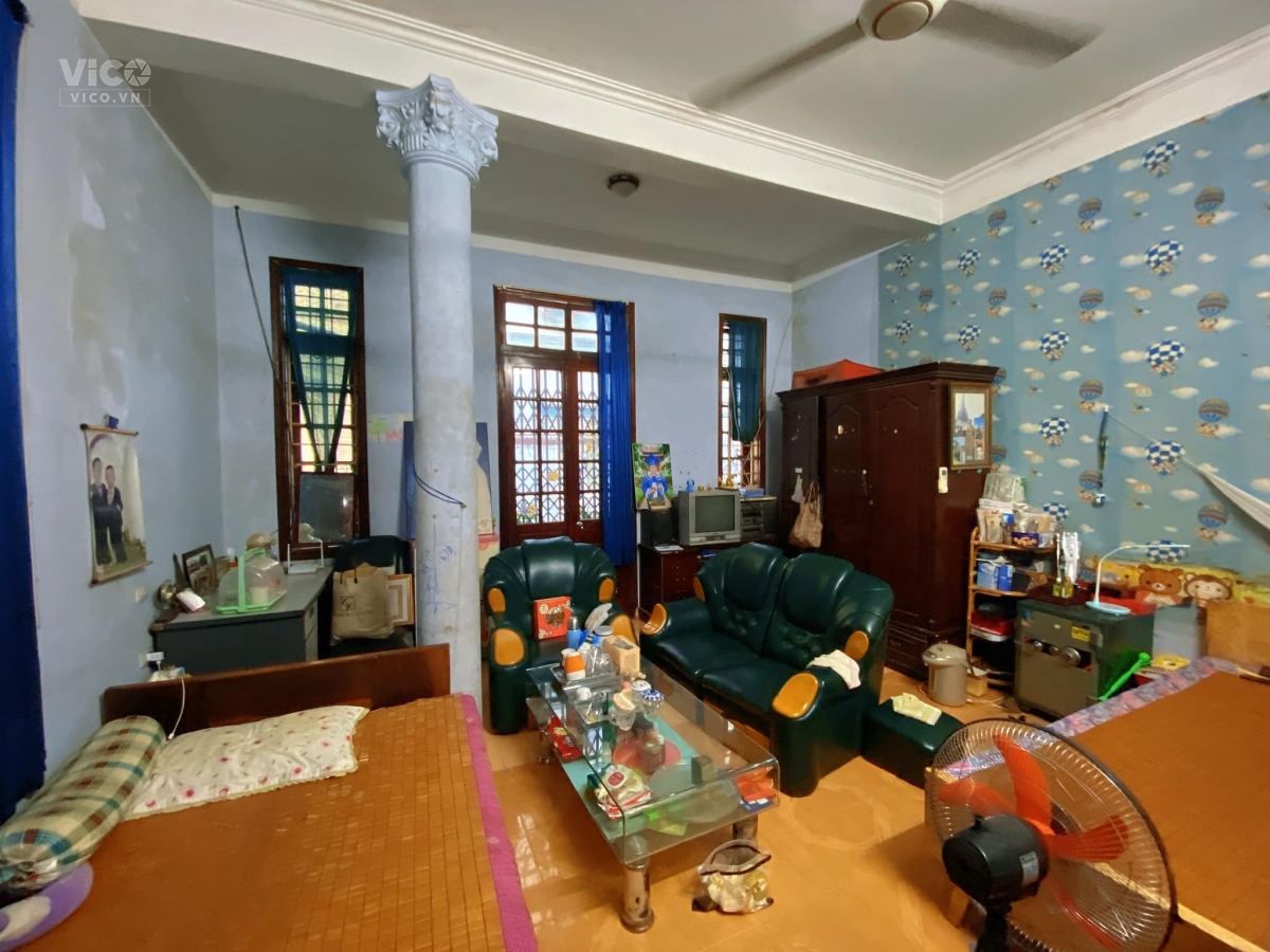 LÔ GÓC 3 THOÁNG Ô TÔ VÀO NHÀ KINH DOANH NGÕ THÔNG, Cầu Giấy, DT 63m2, MT 5,3m. Giá 13.8 tỷ