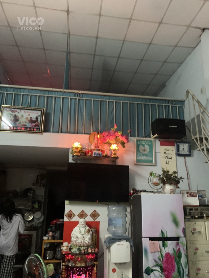 Nhà bán gấp,khu ngã 3 chợ chó, gần phần mềm Quang Trung giá chỉ nhỉnh 4 tỷ.