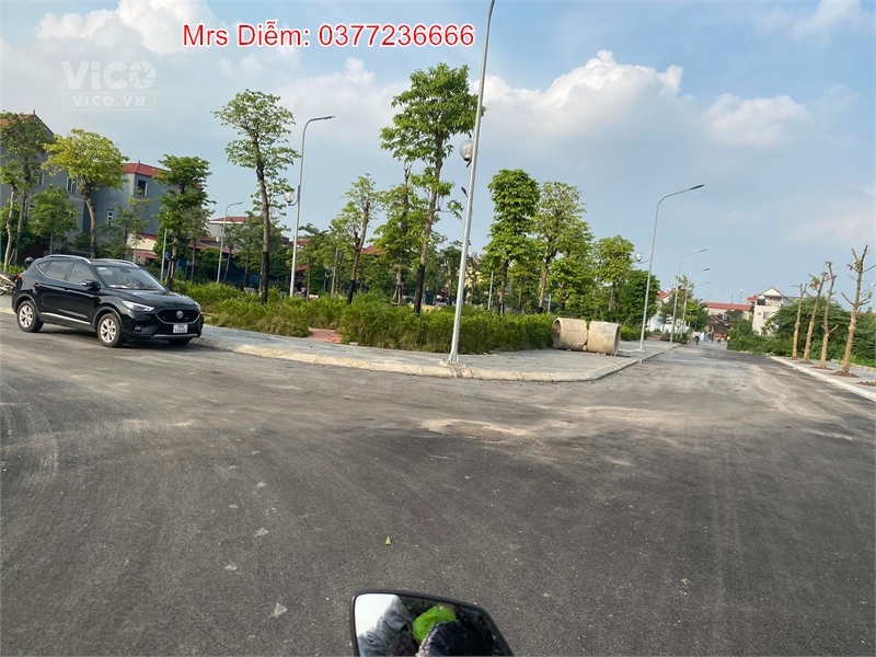 Nhỉnh 30 triệu, có ngay mấy lô 99m đấu giá X7 Lỗ Khê, Liên Hà, Đông Anh