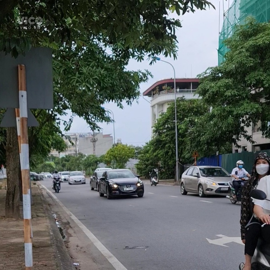 Bán Biệt thự sân vườn 150m2 Khu đấu giá 31ha, Trâu Quỳ, Gia Lâm, Hà Nội. Lh 0398381708.