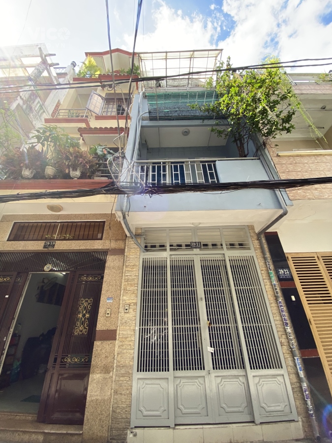 Cần bán nhà HXH đường Vườn Chuối phường 4 quận 3 công nhận đủ 40m2