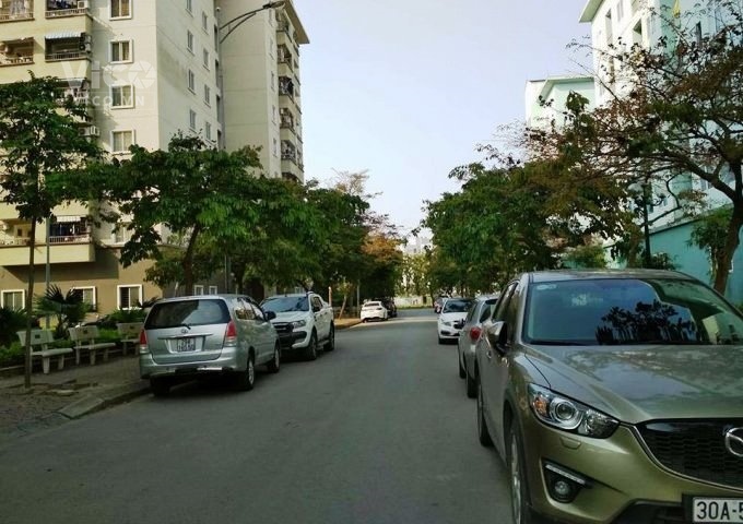 BÁN CHUNG CƯ CT10 MẶT PHỐ NGUYỄN CAO LUYỆN, LONG BIÊN, 85M2, 2.08 TỶ