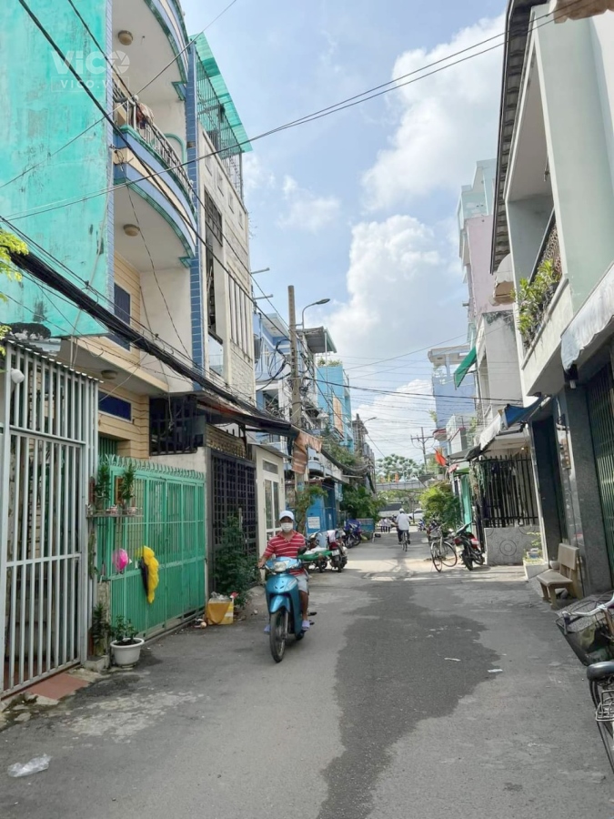 BÁN NHÀ Q6, HXH ÔTÔ NGỦ NHÀ, NGAY VÕ VĂN KIỆT, BÌNH TIÊN, VÒNG XOAY CÂY GÕ, NGANG KHỦNG 5.7M,