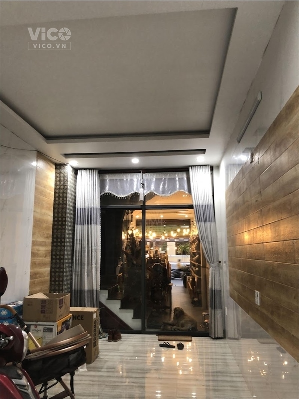 HẠ 1 TỶ. Nhà 160m x 3 tầng Mặt tiền đường Núi Thành giá chỉ hơn 10 tỷ