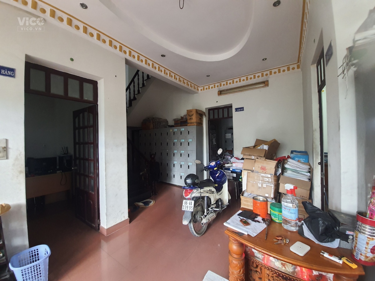 Bán gấp nhà 2000mz thổ cư 100%100 đã tách làm 6 thửa.
