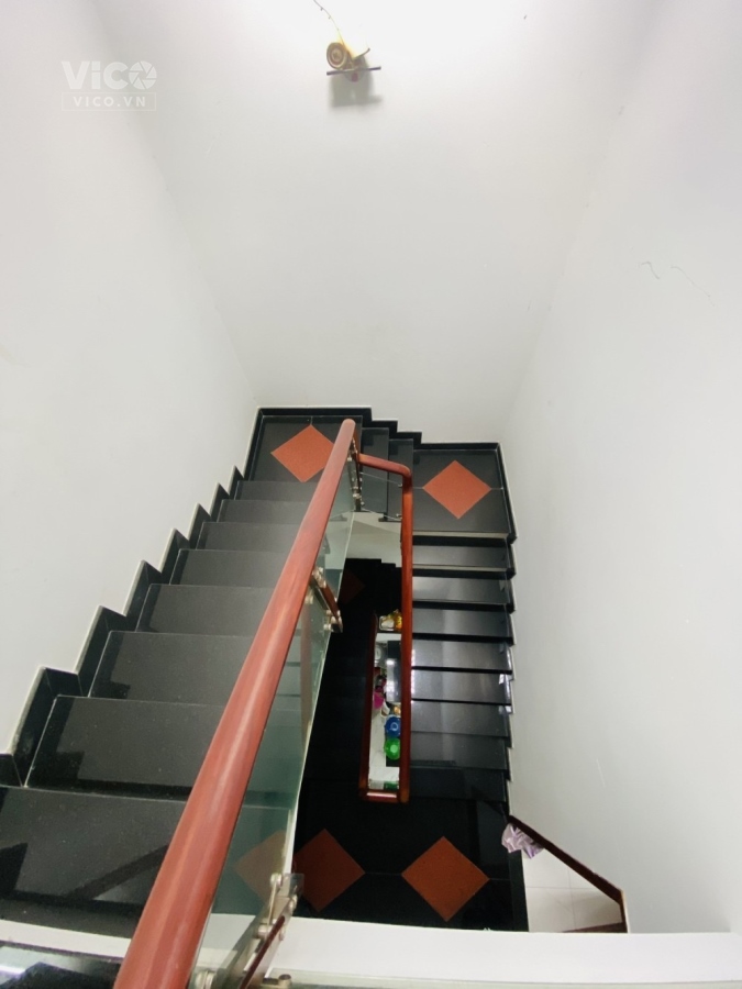 CHỈ 6.1 TỶ CÓ NHÀ ĐẸP HẺM OTO TRƯƠNG PHƯỚC PHAN DT 4X17M.
