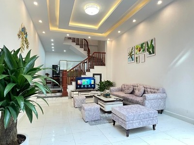 Chính chủ ngộp nhà HXH 56m2 Lê Quang Định Bình Thạnh tặng nội thất 200 triệu TL