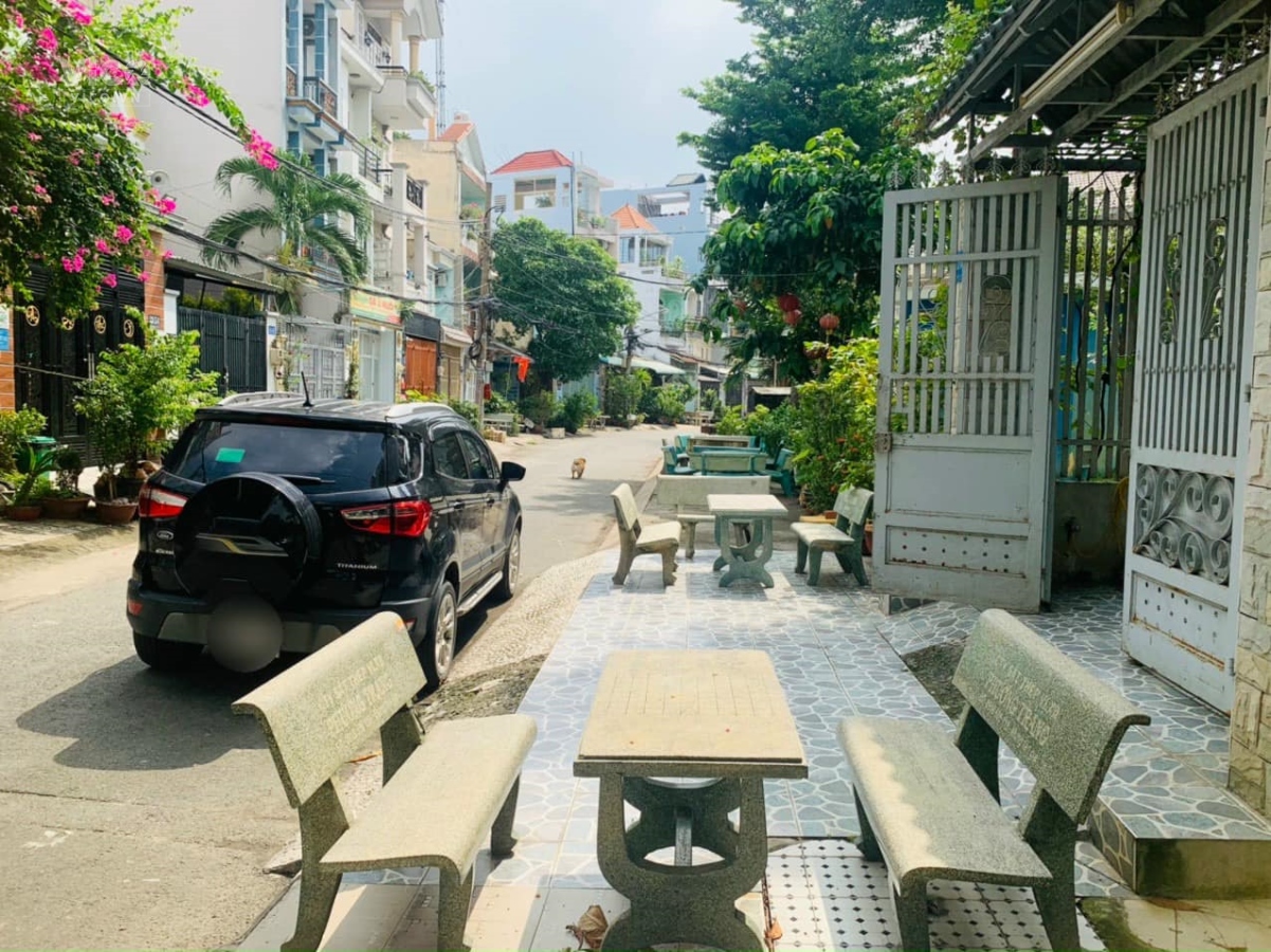 Bán nhà lê đức thọ thông số đẹp, siêu phẩm 2 mặt tiền, kế bên là công viên, khu biệt thự ven sông,