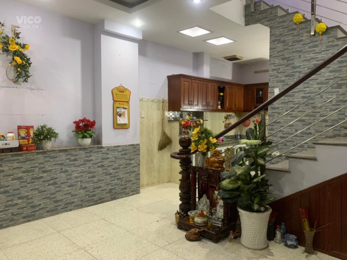 Hiếm! Giáp Quận 1, 55m2 ngang 4m 2 lầu, cách MT vài căn chỉ 6.1 tỷ TL nhỉnh 100tr/m2