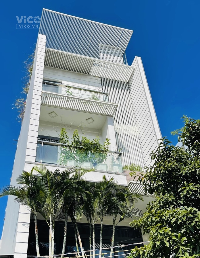 NHÀ ĐẸP LUNG LINH SÁT MT PHẠM NGŨ LẦU NGANG GẦN 5M DT 71M CHỈ 12.5 TỶ