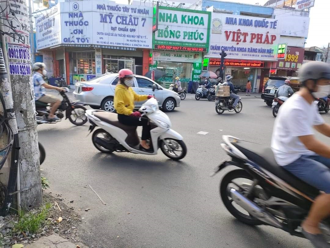 BÁN NHÀ BÌNH TÂN, MẶT TIỀN HƯƠNG LỘ 2 KINH DOANH ĐA NGÀNH SẦM UẤT, DÒNG TIỀN ĐỀU HÀNG THÁNG, 2TẦNG,