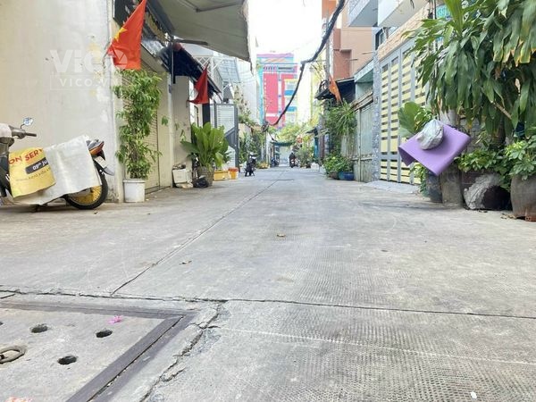 TUYỆT PHẨM VƯỜN LÀI 48M2 (4x12) CHỦ NGỘP CẦN BÁN GẤP