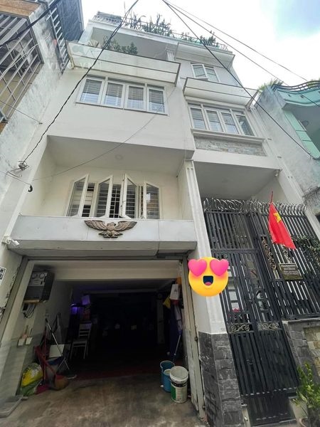 OTO NGỦ TRONG NHÀ KHU AN NINH 4 TẦNG KIÊNG CỐ NGANG KHỦNG 6M TÂN QUY QUẬN 7 CHỈ 7.7 TỶ.