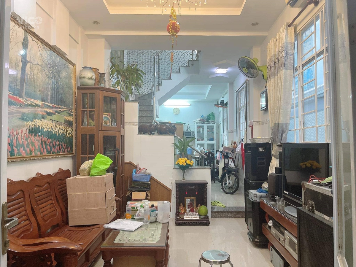 Bán nhà 2 tầng hxh giá rẻ Quận 7, 55m2 chỉ 5.9 Tỷ
