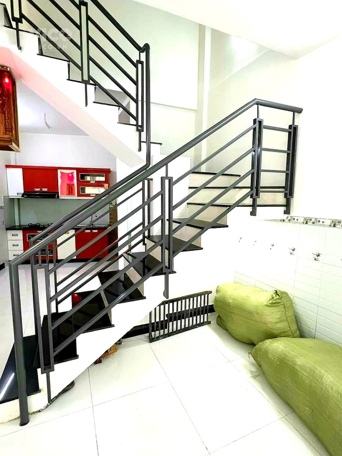 Bán Nhà Trong Hẻm Đẹp Như Khách Sạn, Bà Hom, Quận 6, 35m, 2 Tầng,3,35 Tỉ, TL