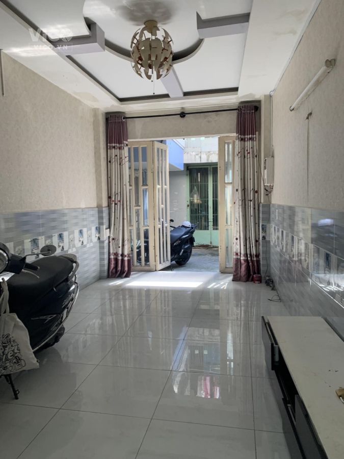 Hà Huy Giáp 42m2 đúc BTCT, gần CĐ Điện Lực