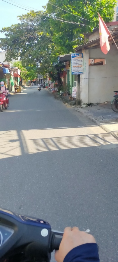 Cần chuyển nhượng ô đất ngay trường cấp 2 Tân Dân An Lão Hải Phòng. Kết nối đường tỉnh 360 đi vào