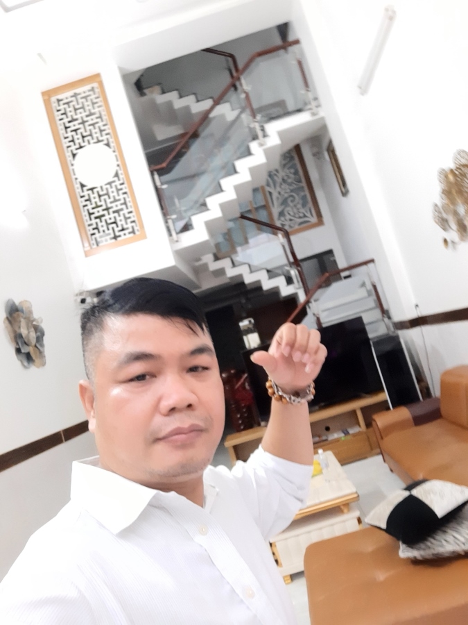 ( Ngộp ) 4 tầng 90m2 có 5 tỷ xx TCH10 Tân Chánh Hiệp Quận 12 Bán Gấp