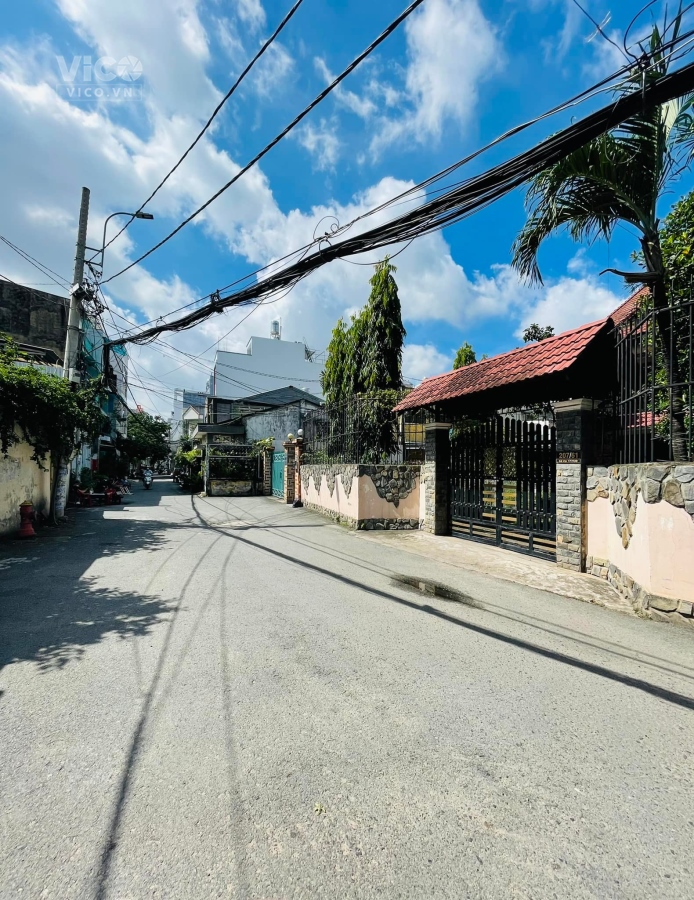 BÁN NHÀ, CÁCH 1 CĂN HẼM XE TẢI QUAY ĐẦU, 48M2x 2 TẦNG, P11, BÌNH THẠNH, NHỈNH 4 TỶ TL