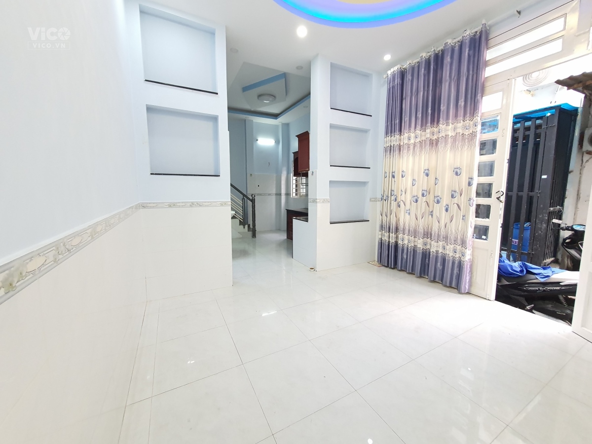 Chủ gấp bán hạ giá còn 3tỷ3 nhà Chế Lan Viên, Tân Phú, HXH mới đẹp.