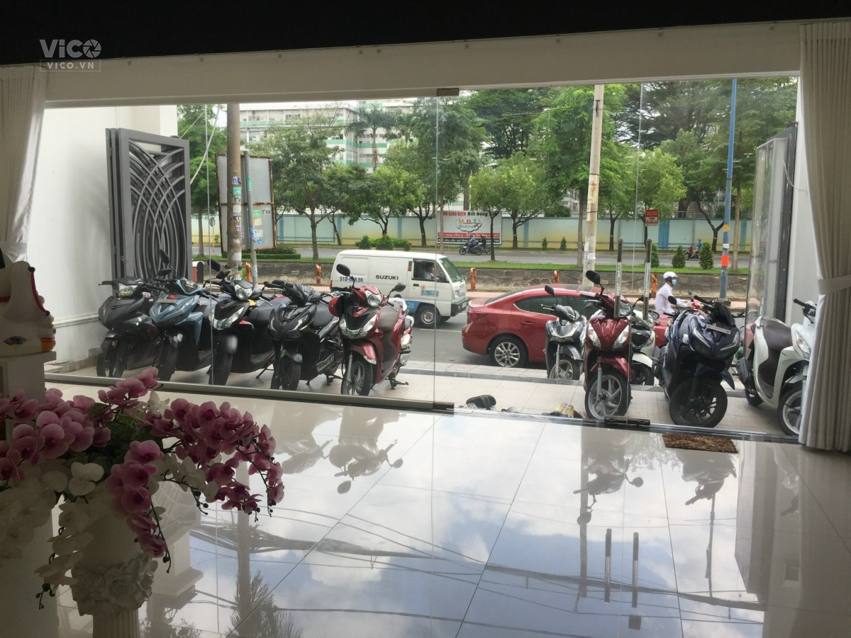 Cho thuê nhà mặt tiền 30m KDC Tên Lửa Aemall Bình Tân