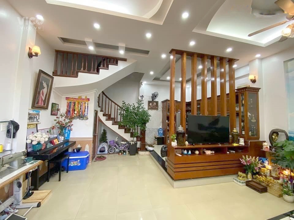 Bán nhà đẹp Kinh Dương Vương 77m2 Ngang 5.5m chỉ 6.9 tỷ x 3 tầng 4 PN