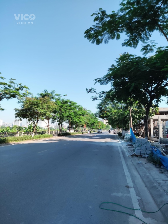 Bán đất Phúc Lợi Hàng xóm Vinhome Oto thông 38m2 5m Mt Giá 2.8 tỷ