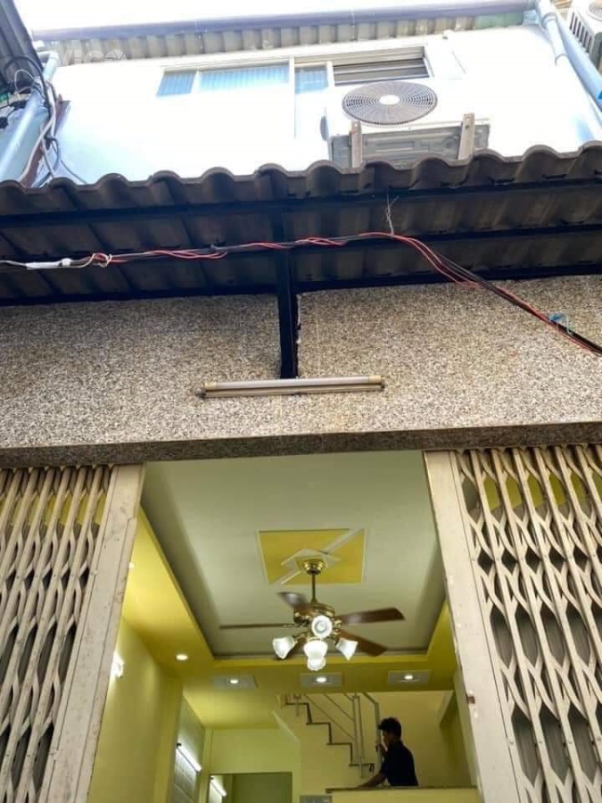 TRUNG TÂM Q11, LÊ ĐẠI HÀNH, KO HUY HOẠCH LỘ GIỚI, NHÀ MỚI VÀO Ở NGAY, 2 TẦNG BTCT, 2PN 2WC, CHỈ